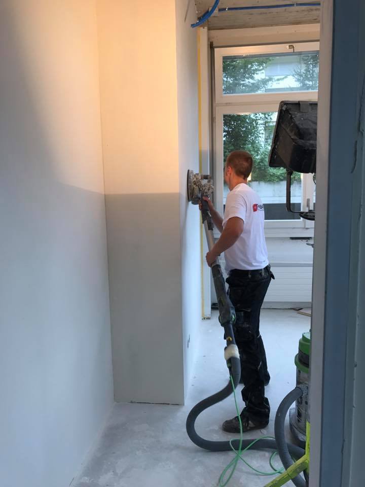 Wände schleifen